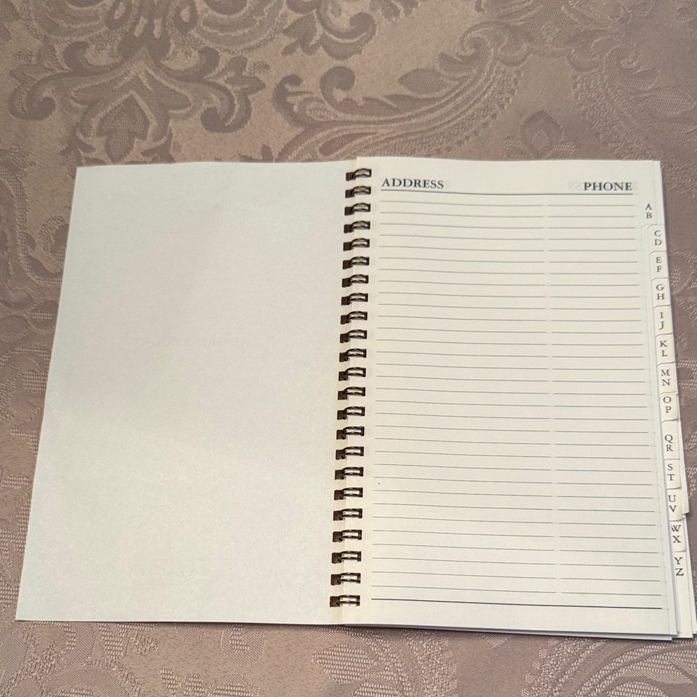 Coach Cream Address Book refill - Picture 2 of 9